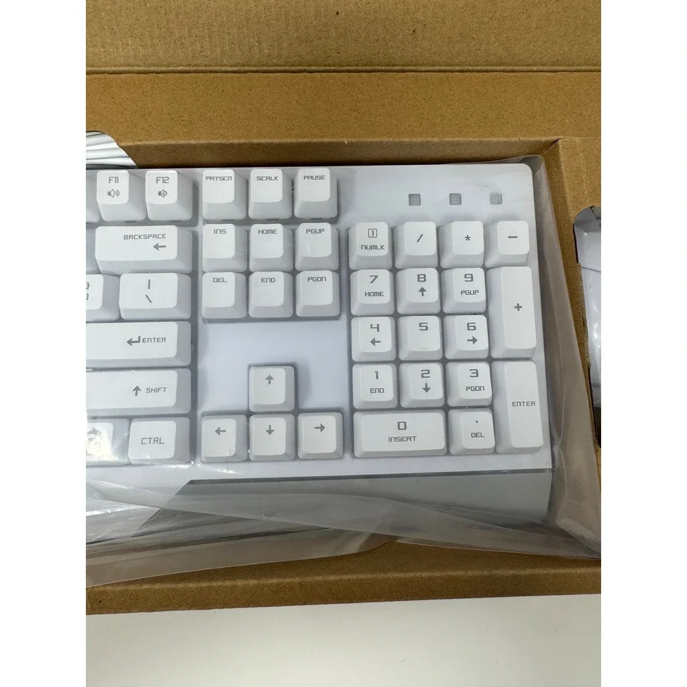 White Prestige Series S120401680
